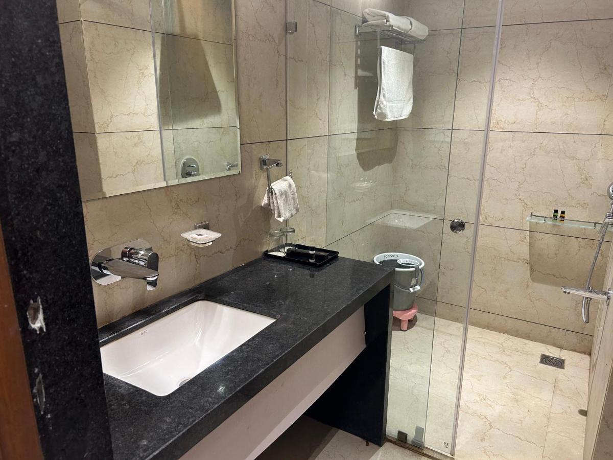 The Imperial Prime Clarks Inn Suites, Bhilwara Экстерьер фото